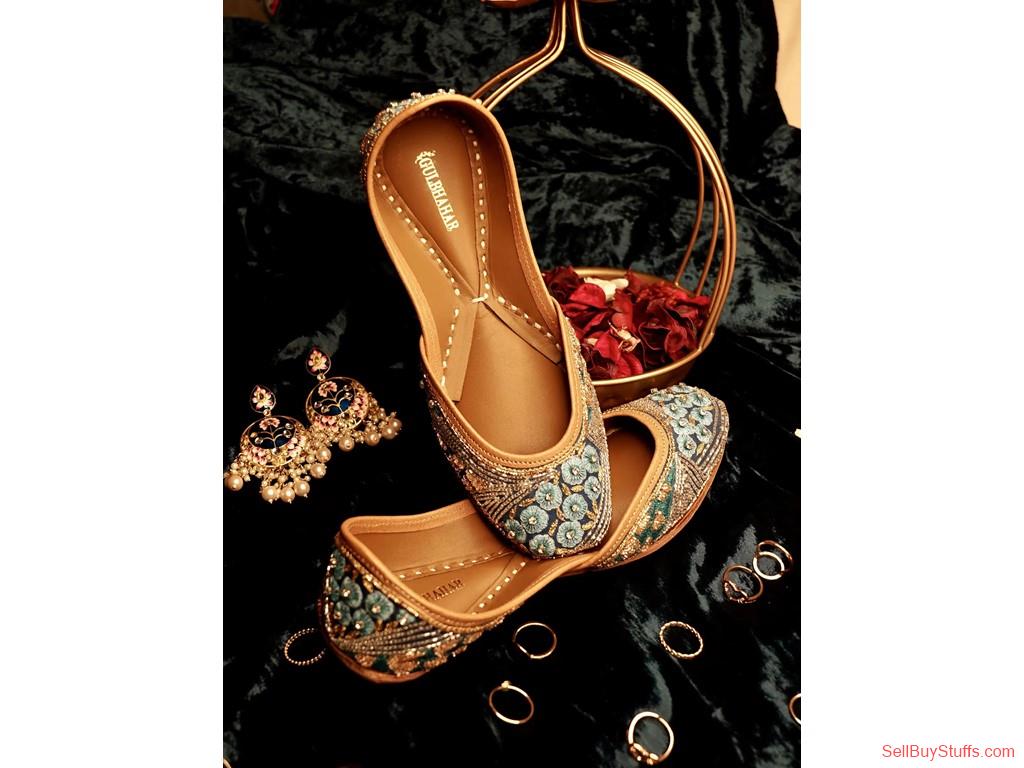 Delhi Gulbhahar Punjabi juttis have style a personal comfort level