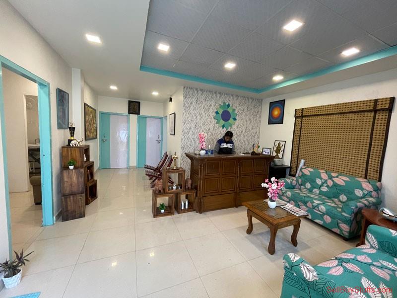 NOIDA Which Is the Best Clinic for a Fissure Doctor in Noida?