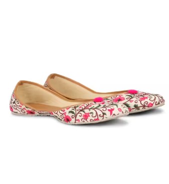 Kalyan Floral Print Juttis