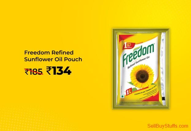 Pune Freedom Refined Sunflower Oil Pouch (1 L) @ Rs 134 Worth Rs 185