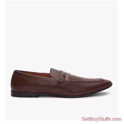 Mumbai Textured Apron-Toe Slip-On Shoes
