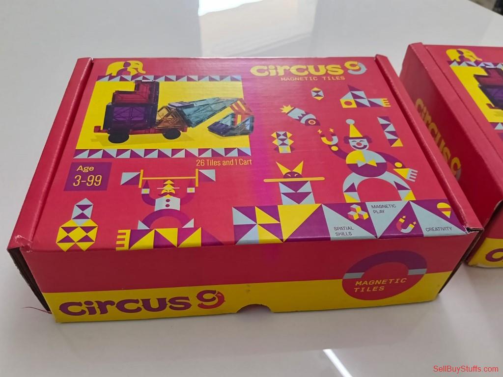 Gurgaon Circus9 Magnetic Tiles for Children - Set 18 tiles + 1 cart