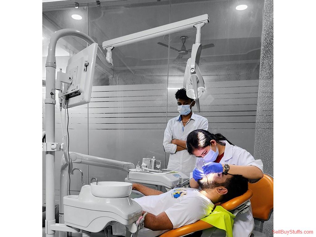 Gurgaon Best Dentist in Gurgaon - Dr, Esha Kapoor