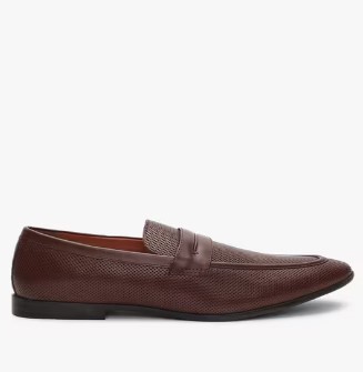 Kalyan Textured Apron-Toe Slip-On Shoes