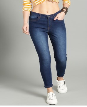Mumbai Roadster Women Blue Skinny Fit Mid-Rise Clean Look Stretchable Cropped Jeans