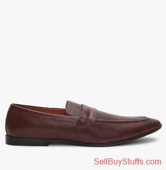 Kalyan Textured Apron-Toe Slip-On Shoes